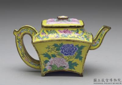 图片[2]-Painted enamel square teapot with peony decoration, Qing dynasty, Qianlong reign (1736-1795)-China Archive